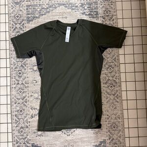 Gadiama Women's Signature Jiu Jitsu Rashguard